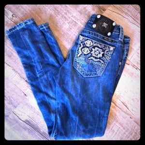Miss Me 26 Distressed Destroyed Skinny Jeans